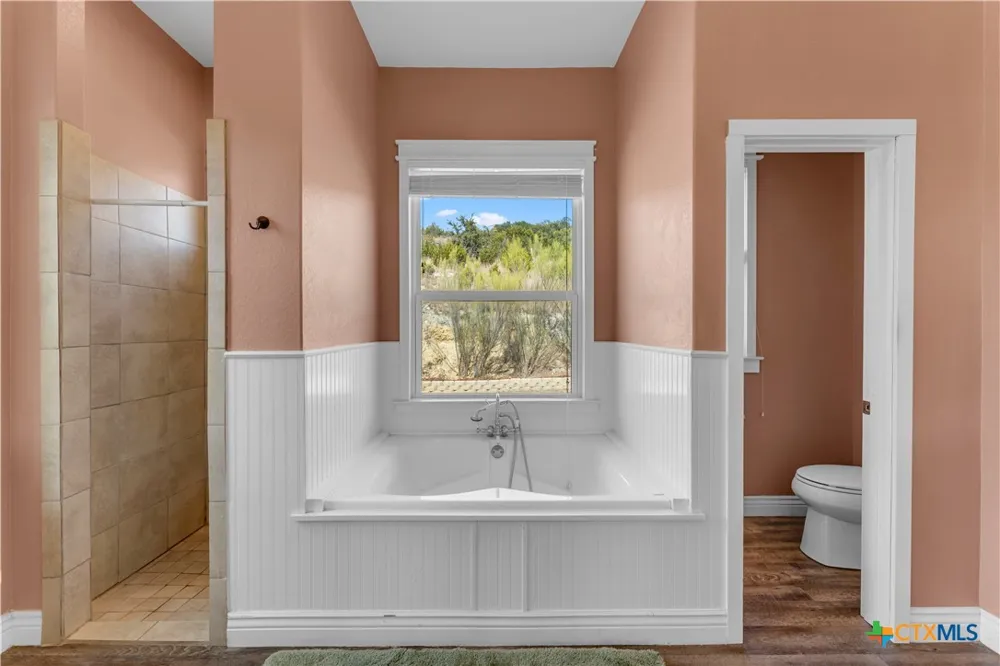 494 Cedar Mountain Drive Marble Falls, TX 78654