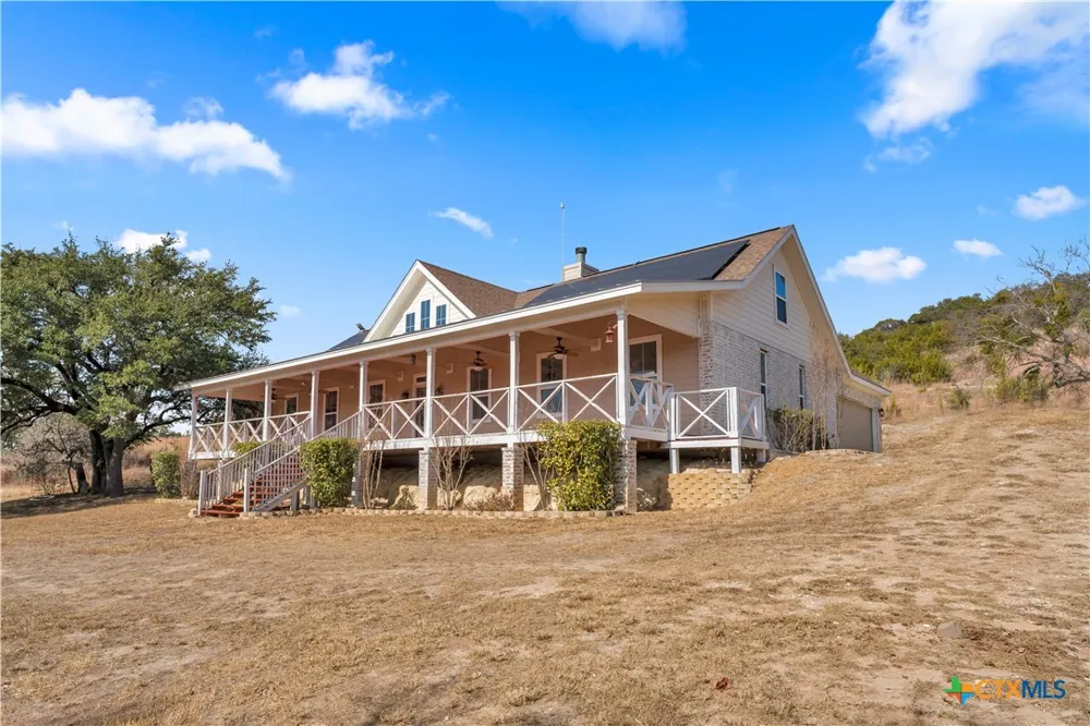 494 Cedar Mountain Drive Marble Falls, TX 78654
