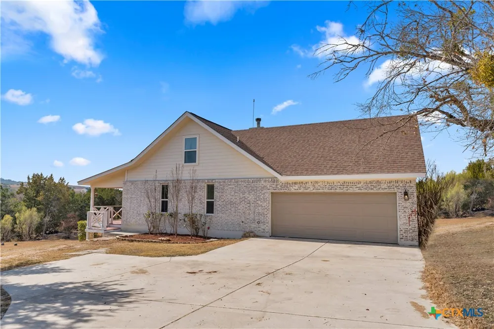 494 Cedar Mountain Drive Marble Falls, TX 78654