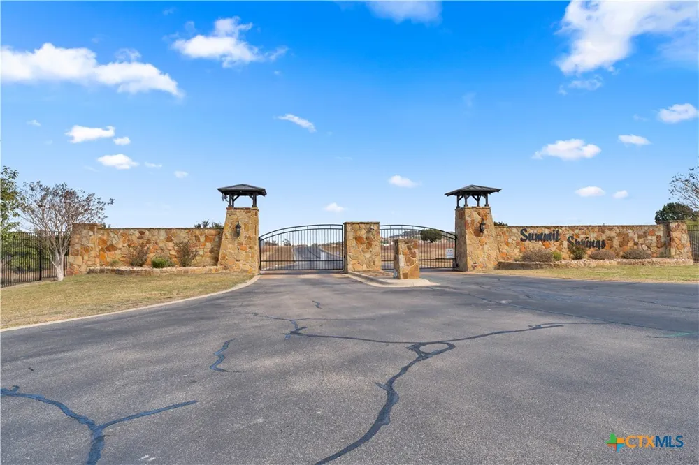 494 Cedar Mountain Drive Marble Falls, TX 78654