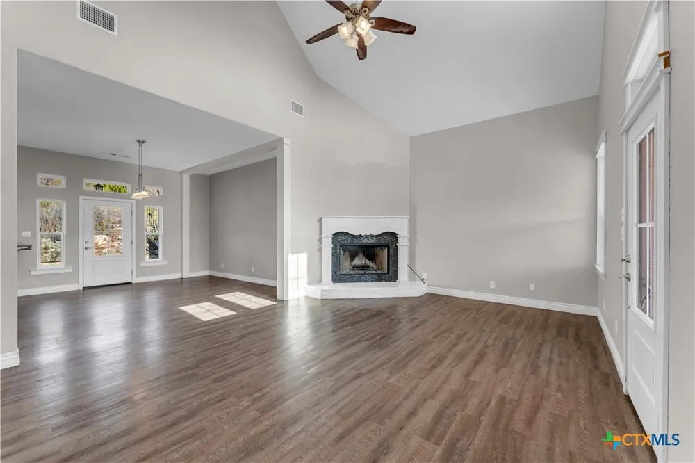 494 Cedar Mountain Drive Marble Falls, TX 78654
