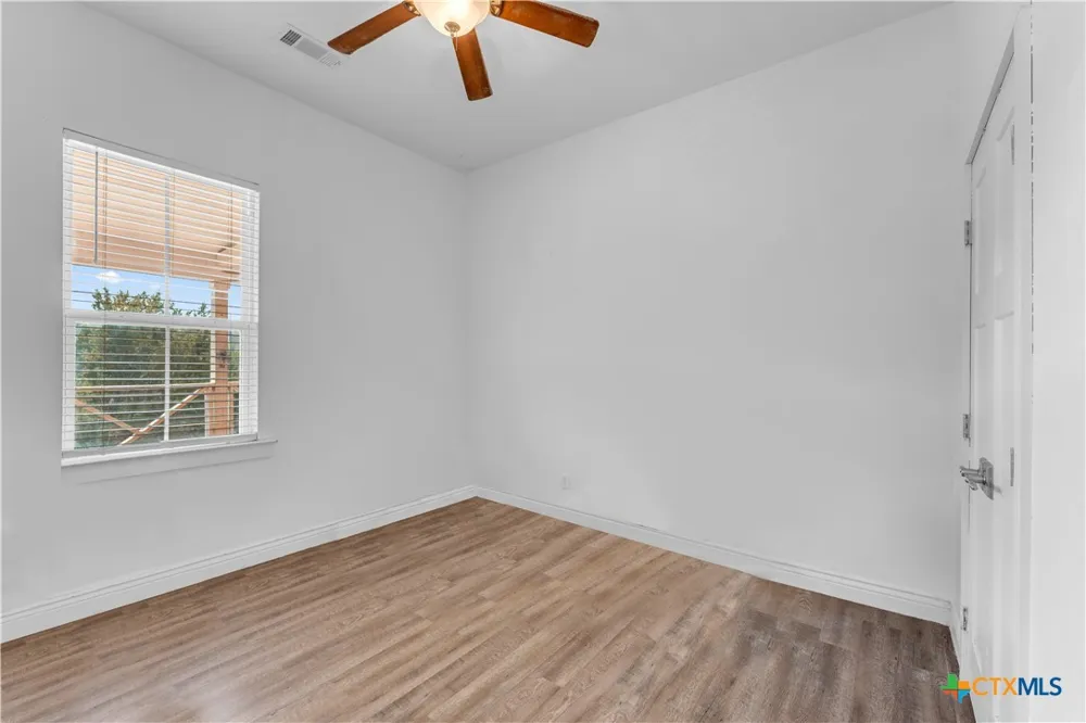494 Cedar Mountain Drive Marble Falls, TX 78654