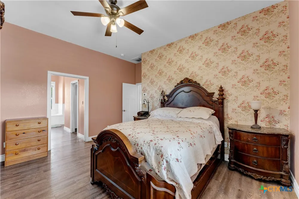 494 Cedar Mountain Drive Marble Falls, TX 78654