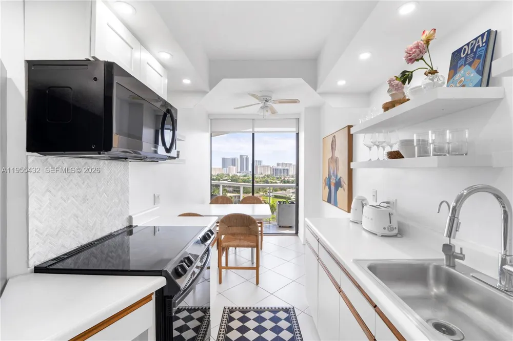 3610 Yacht Club Dr #1001 Aventura, FL 33180