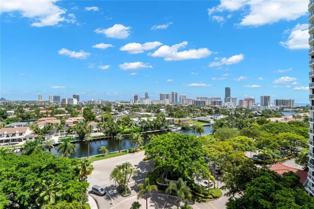 3610 Yacht Club Dr #1001 Aventura, FL 33180