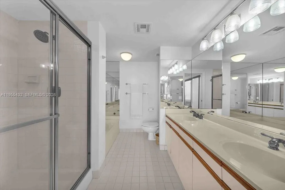 3610 Yacht Club Dr #1001 Aventura, FL 33180