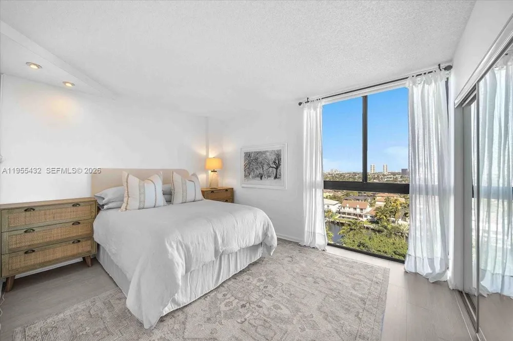 3610 Yacht Club Dr #1001 Aventura, FL 33180