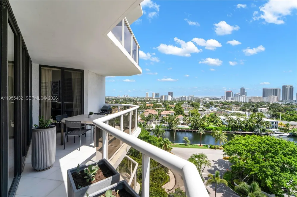3610 Yacht Club Dr #1001 Aventura, FL 33180