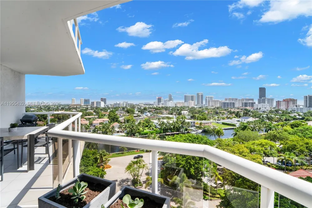 3610 Yacht Club Dr #1001 Aventura, FL 33180