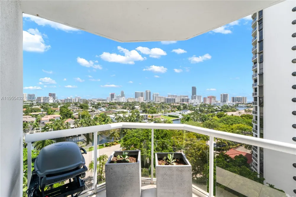 3610 Yacht Club Dr #1001 Aventura, FL 33180