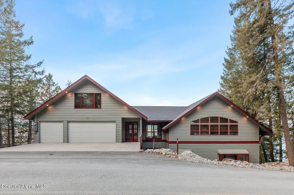 3361 Bottle Bay Road Sagle, ID 83860