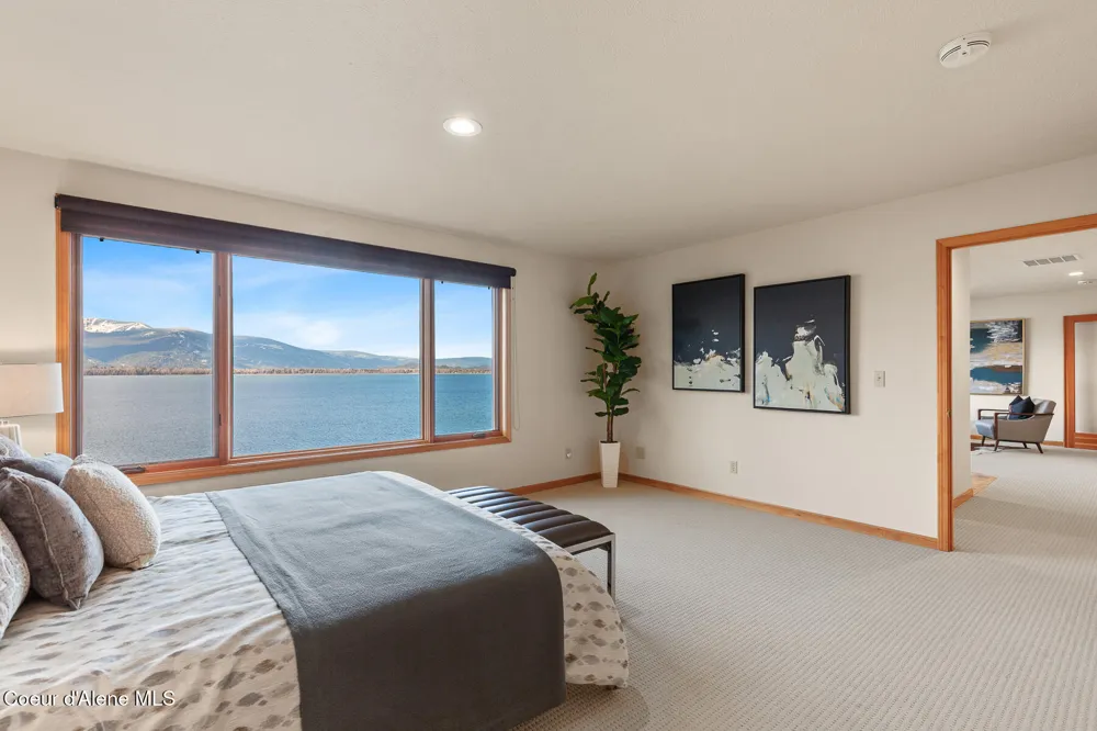 3361 Bottle Bay Road Sagle, ID 83860