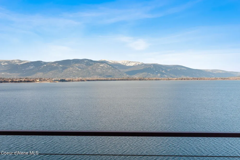 3361 Bottle Bay Road Sagle, ID 83860