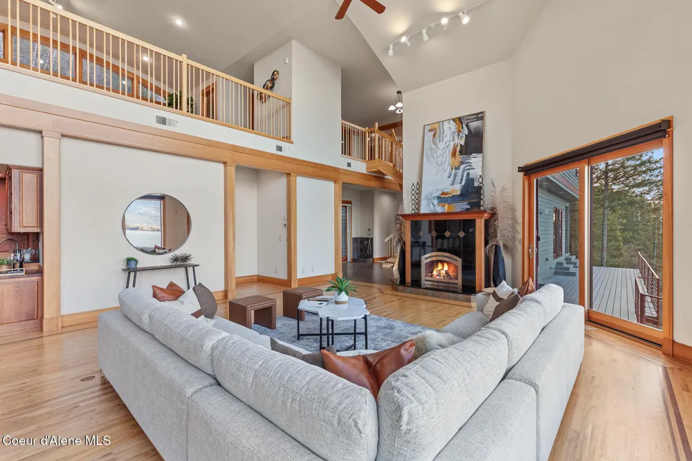 3361 Bottle Bay Road Sagle, ID 83860