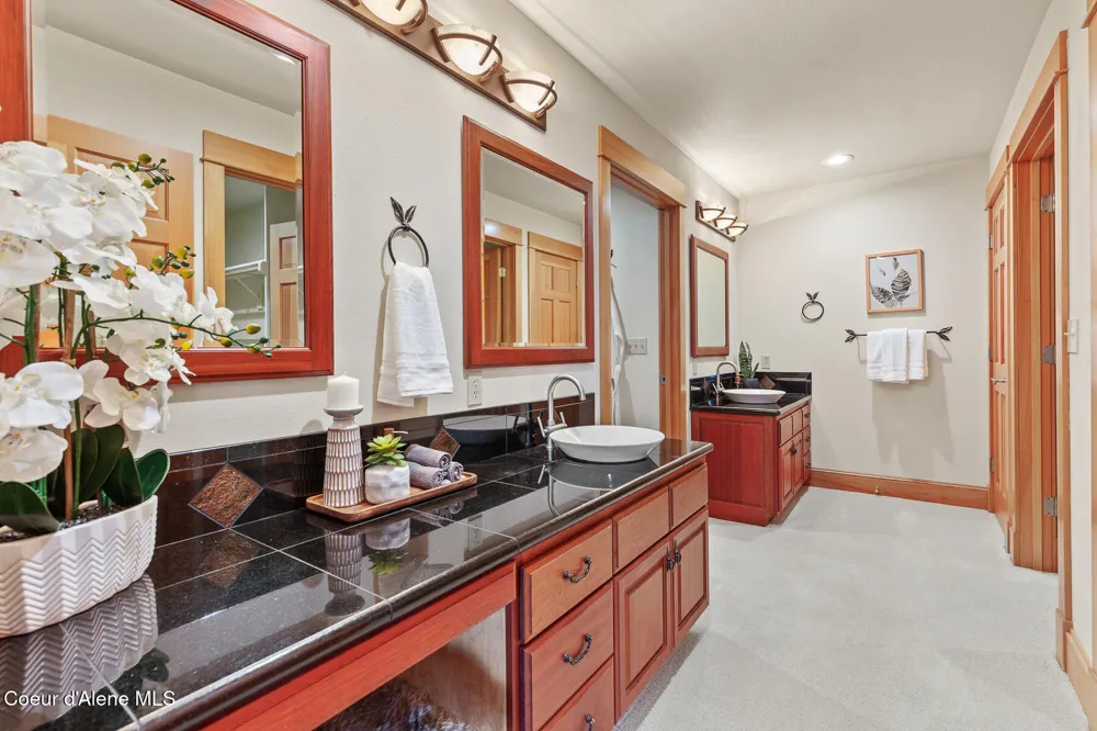 3361 Bottle Bay Road Sagle, ID 83860