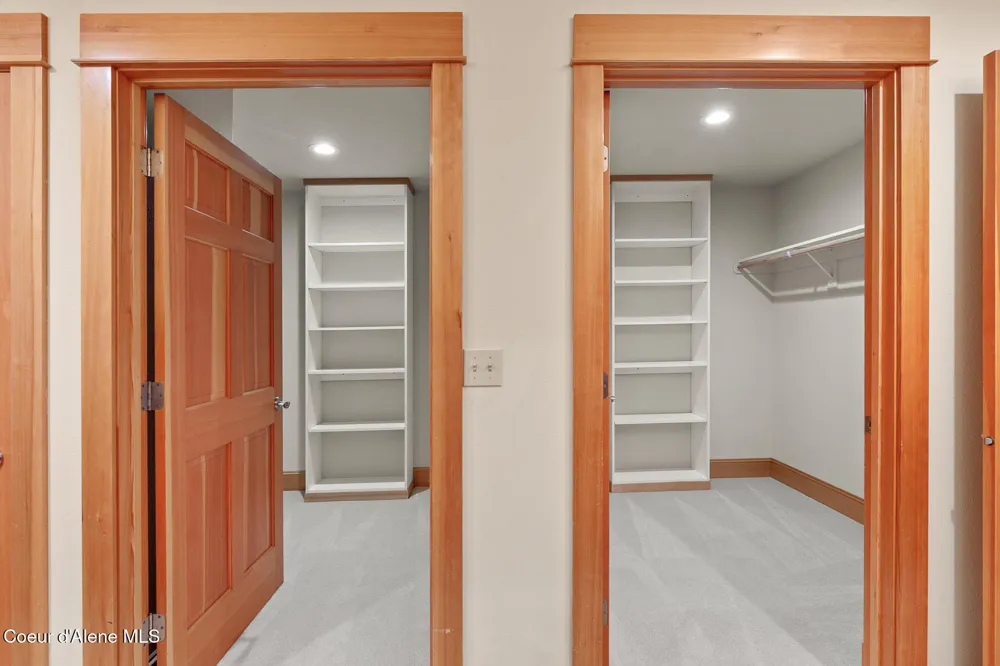 3361 Bottle Bay Road Sagle, ID 83860