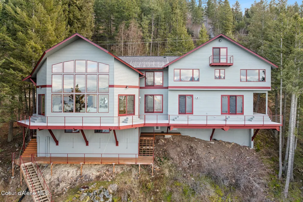 3361 Bottle Bay Road Sagle, ID 83860