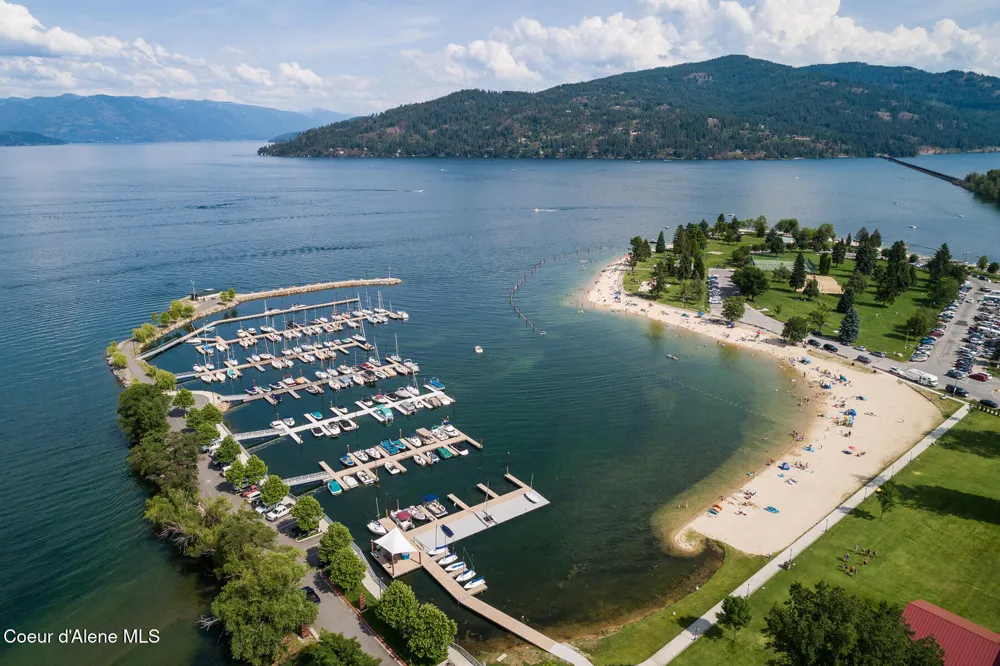 3361 Bottle Bay Road Sagle, ID 83860