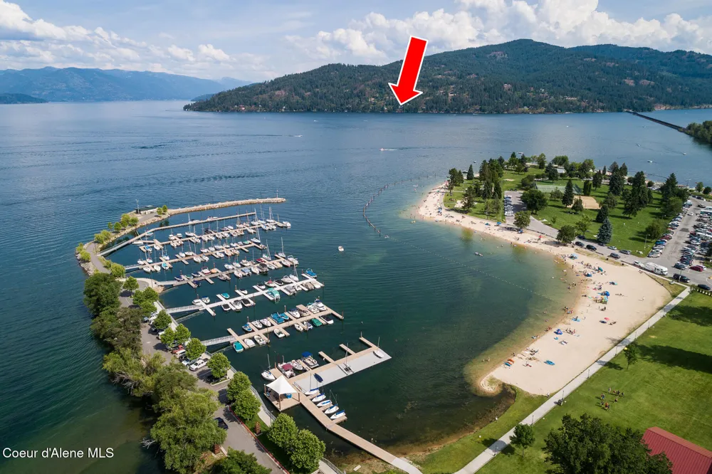 3361 Bottle Bay Road Sagle, ID 83860