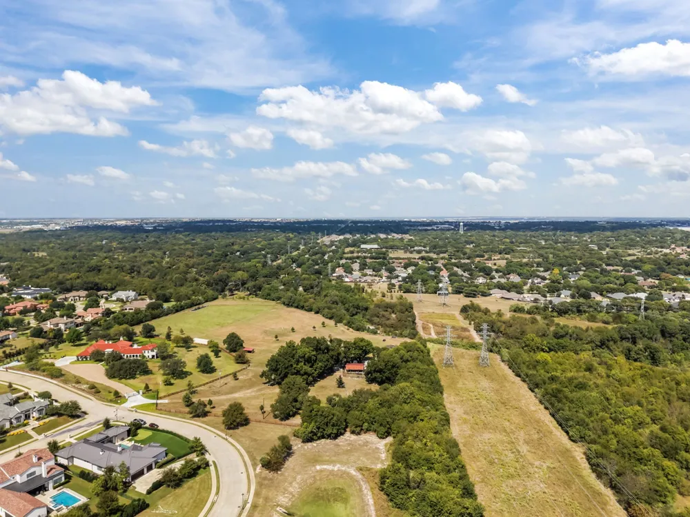 8317 Marys Creek Drive Benbrook, TX 76116