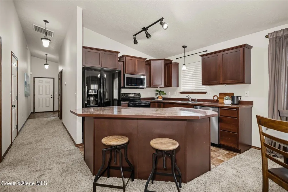 8263 Woodworth Street Post Falls, ID 83854
