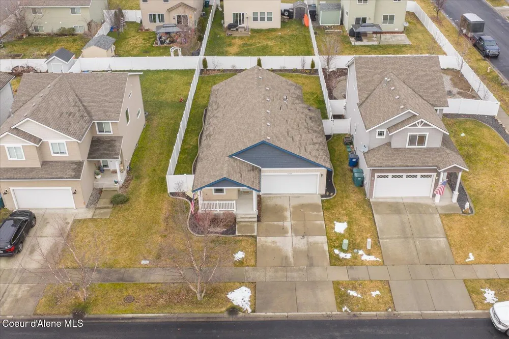 8263 Woodworth Street Post Falls, ID 83854