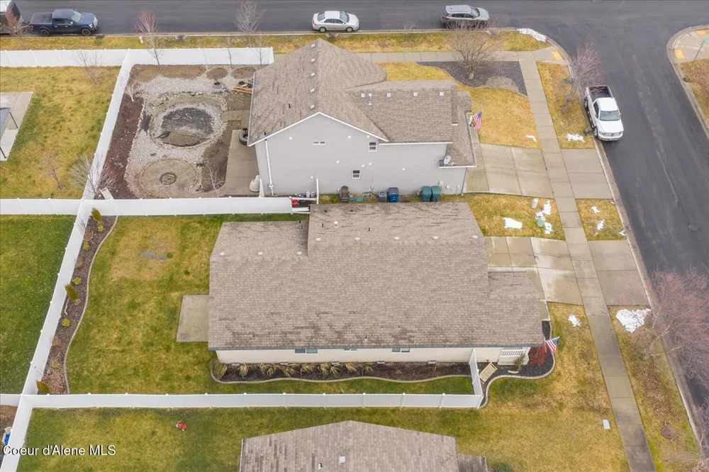 8263 Woodworth Street Post Falls, ID 83854