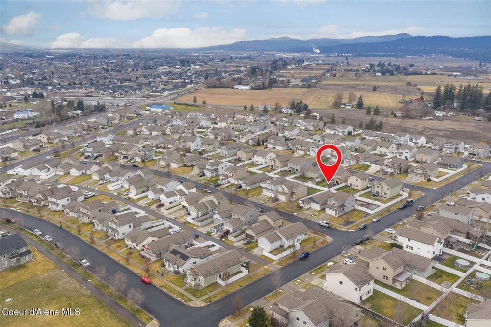 8263 Woodworth Street Post Falls, ID 83854