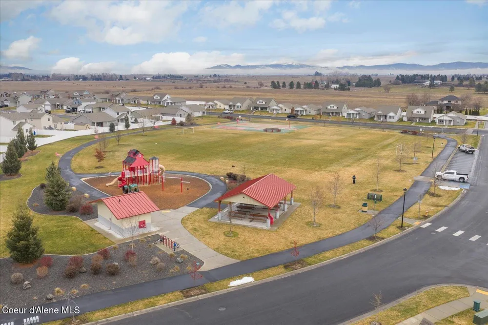 8263 Woodworth Street Post Falls, ID 83854