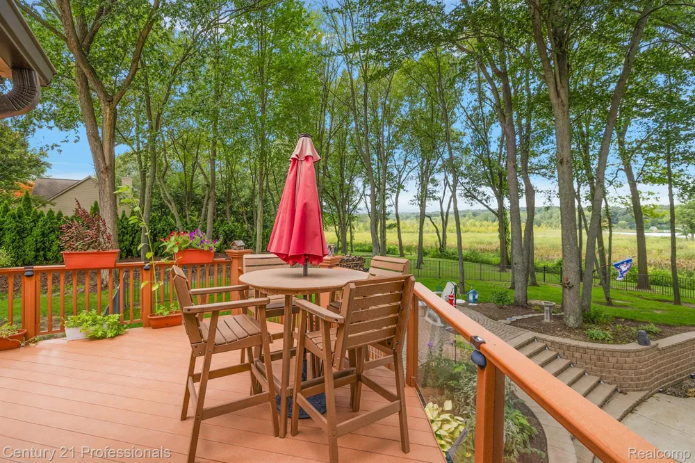 12120 SHAFFER ROAD Springfield Charter Township, MI 48350