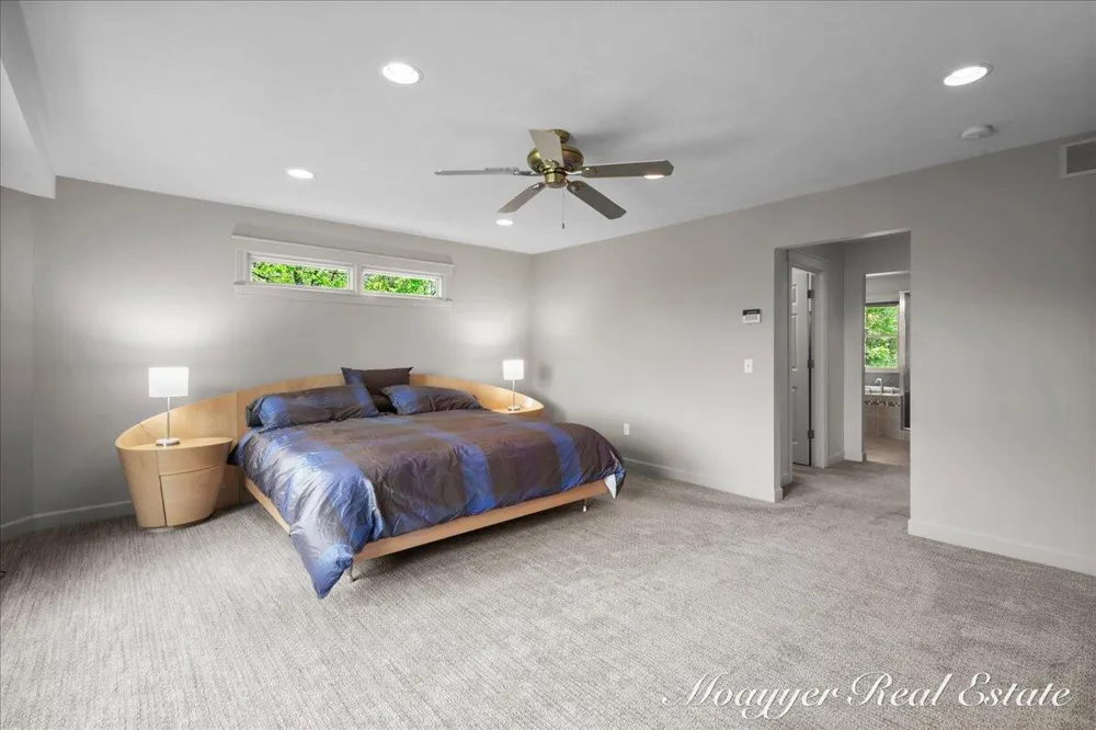 10245 Lincoln Lake Road NE Oakfield Township, MI 48838