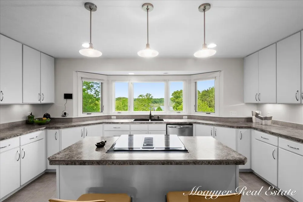 10245 Lincoln Lake Road NE Oakfield Township, MI 48838
