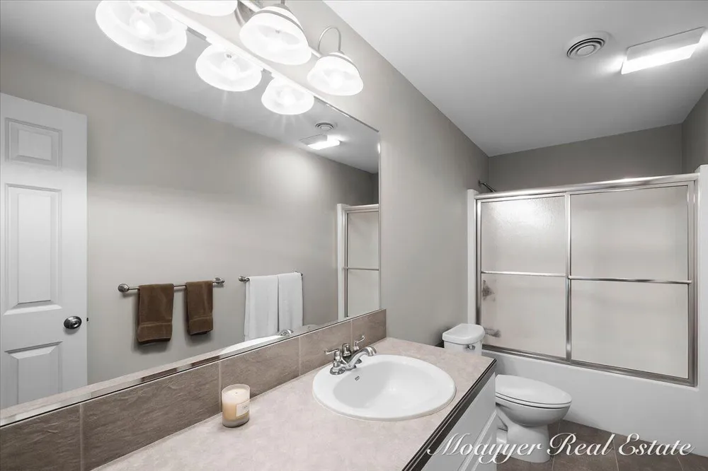 10245 Lincoln Lake Road NE Oakfield Township, MI 48838