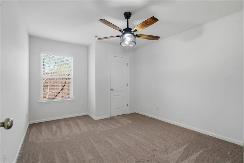 1697 Paxton Lane SW Lilburn, GA 30047