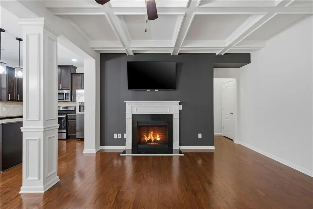 1697 Paxton Lane SW Lilburn, GA 30047