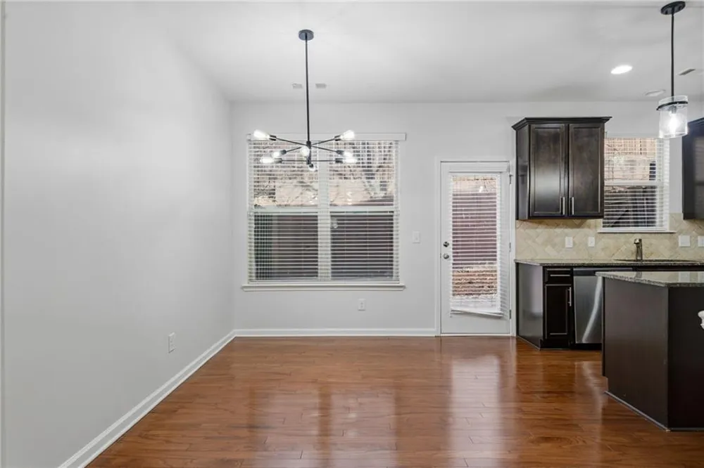 1697 Paxton Lane SW Lilburn, GA 30047