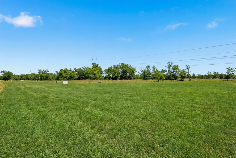 725 Sutton Lane Copper Canyon, TX 76226