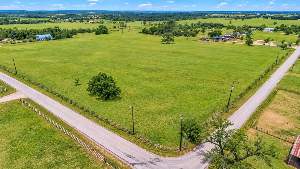 Stephens A Road Millsap, TX 76066
