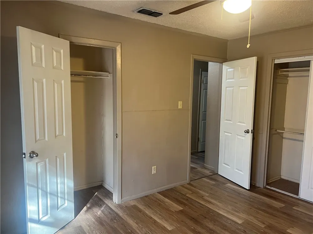 803 Continental Drive Three Rivers, TX 78071