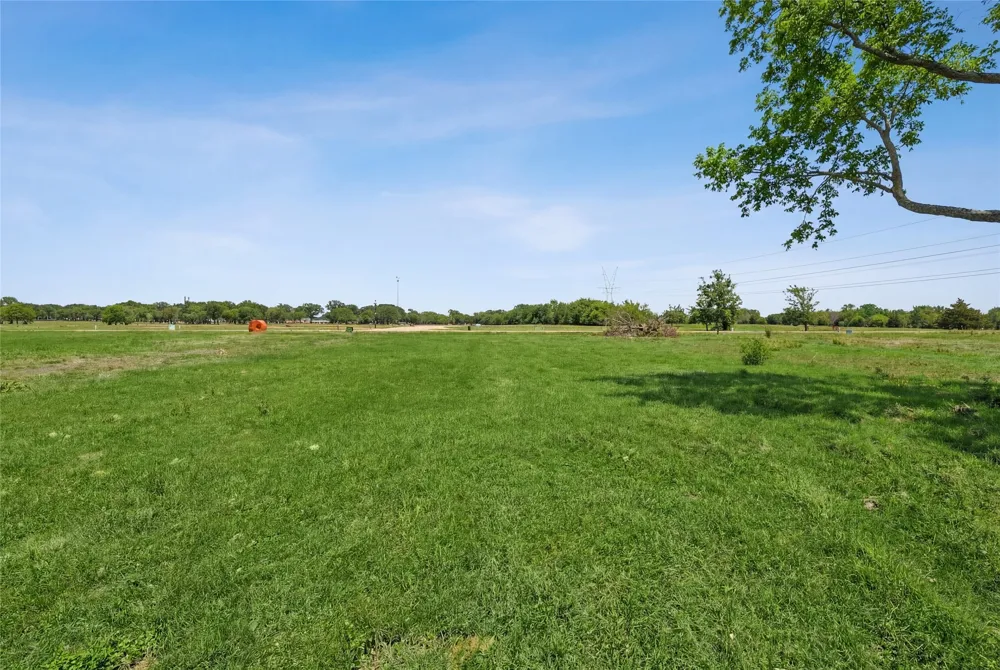 225 Valerie Way Copper Canyon, TX 76226