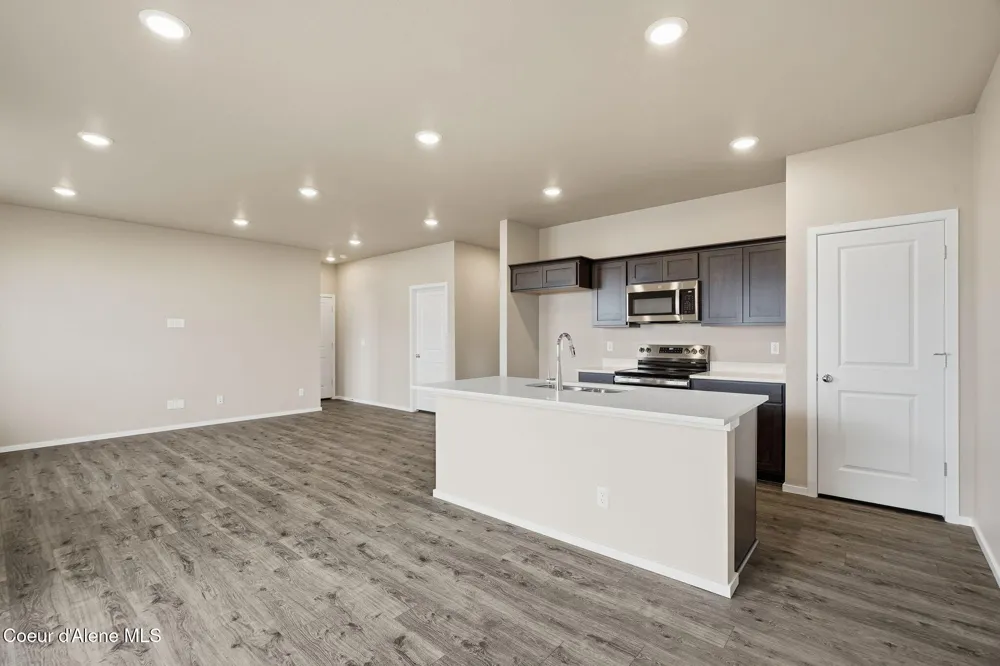 3279 Corvus Street Post Falls, ID 83854