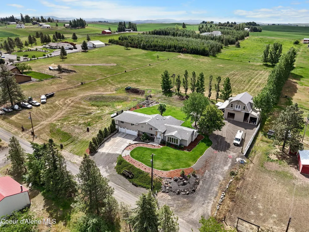 10916 E Rinear Road Valleyford, WA 99036