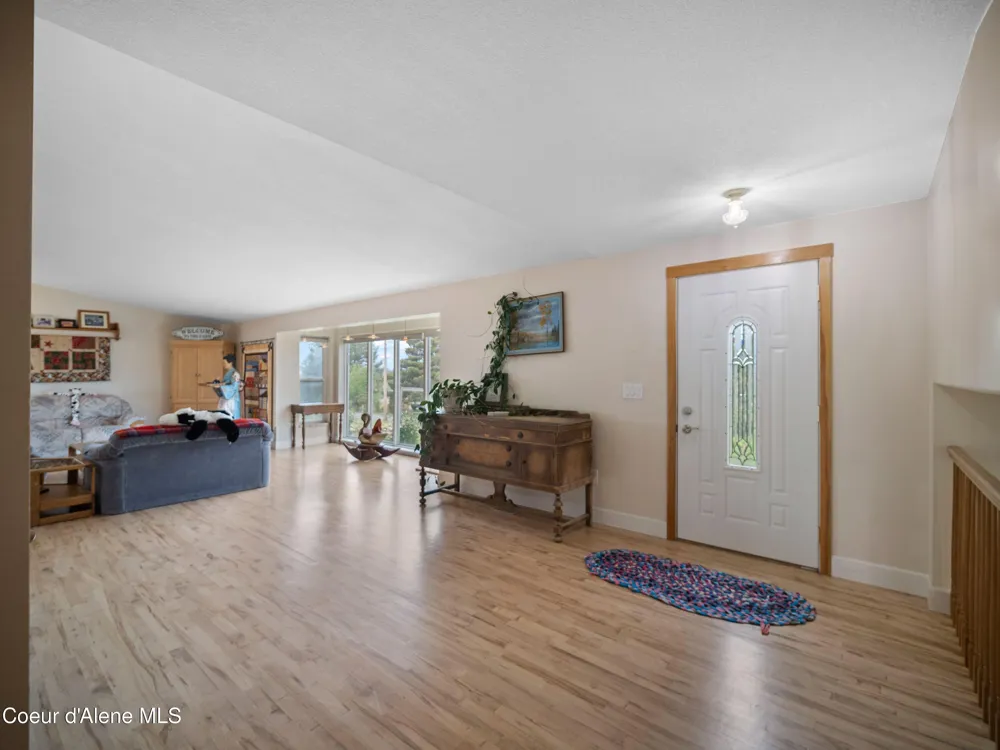 10916 E Rinear Road Valleyford, WA 99036