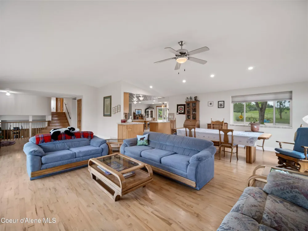 10916 E Rinear Road Valleyford, WA 99036