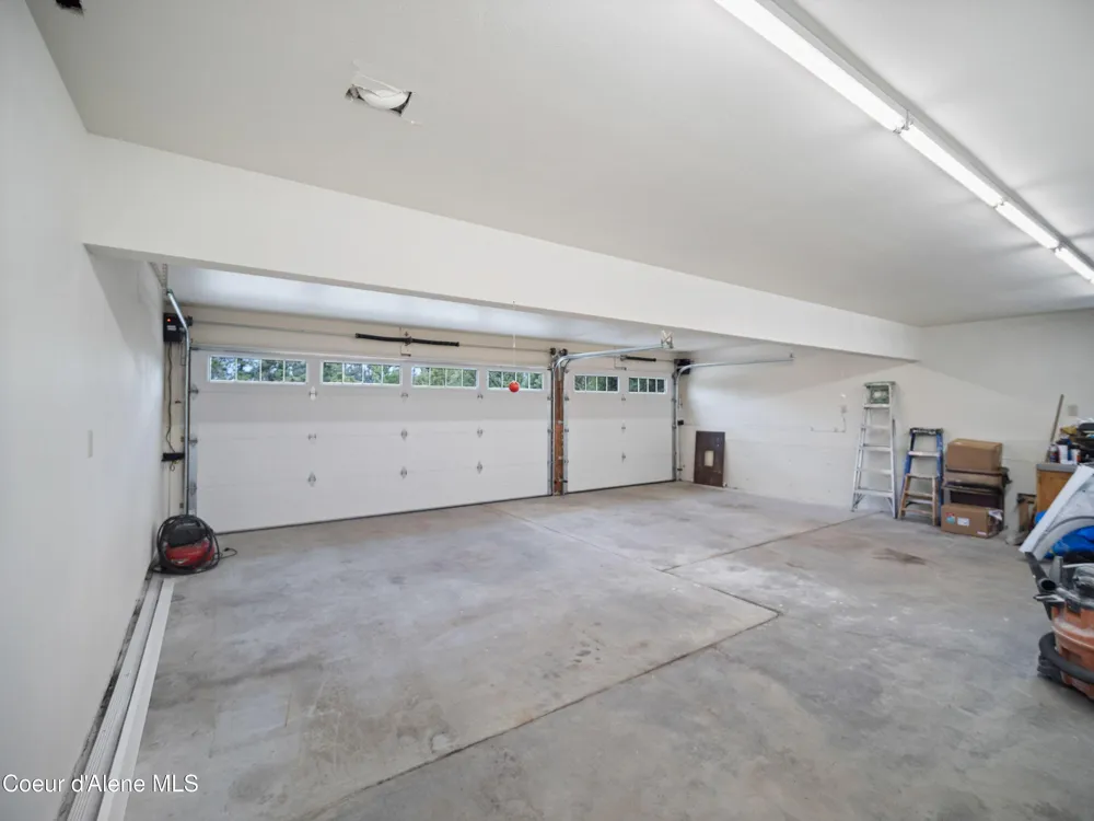 10916 E Rinear Road Valleyford, WA 99036