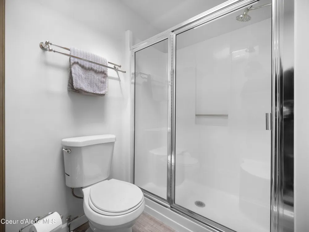 10916 E Rinear Road Valleyford, WA 99036
