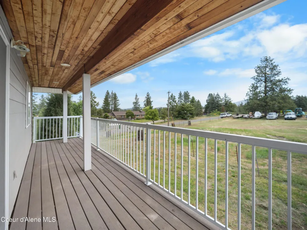 10916 E Rinear Road Valleyford, WA 99036