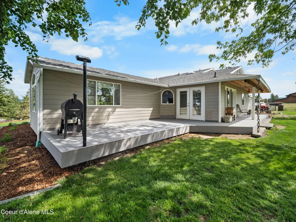 10916 E Rinear Road Valleyford, WA 99036