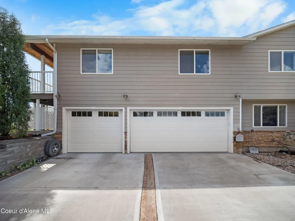10916 E Rinear Road Valleyford, WA 99036