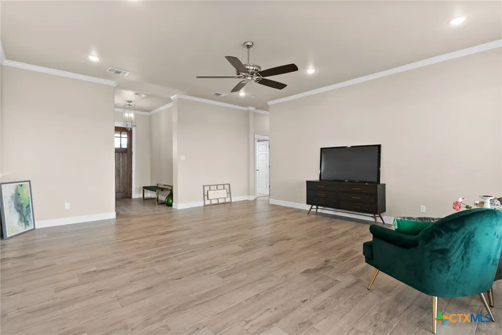 930 Inka Road Salado, TX 76571